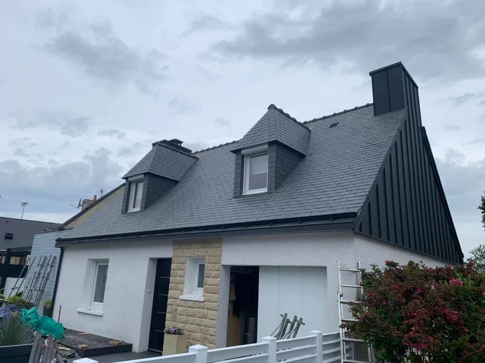 Réfection couverture ARDOISE & bardage ALU noir LOCMIQUELIC 5 - Breizh toiture a Landaul - Morbihan 56